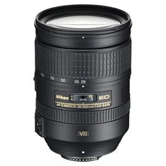 Nikon 28-300 mm f/3.5-5.6 G ED VR zoomobjektív