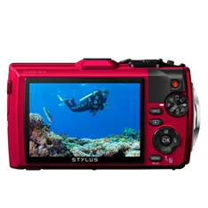 Olympus TG-4 piros digitális fényképezőgép