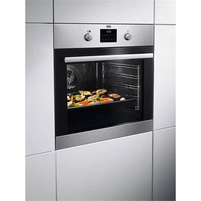 AEG BPS351161M SteamBake inox beépíthető sütő