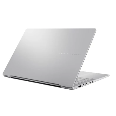 ASUS Vivobook S15 S5507QA-MA001W laptop (15,6"2,8K/Snapdragon X Elite 12 Mag/Int.VGA/32GB RAM/1TB/Win11) - ezüst