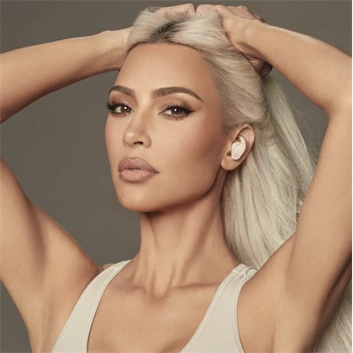Apple Beats Fit Pro True Wireless - Kim K. Spec Edt. Moon fülhallgató