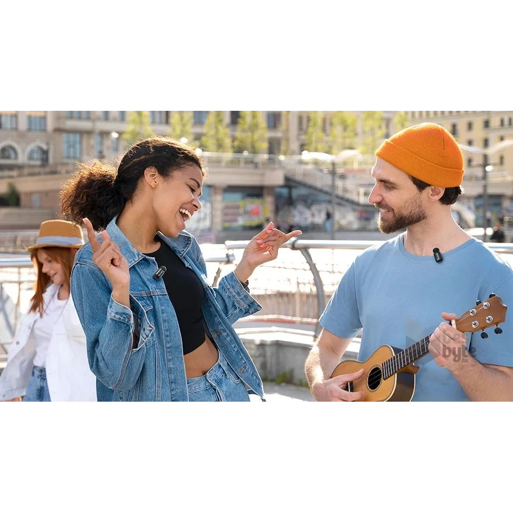 BOYA Ultrakompakt 2,4 GHz USB-C 2 adó + 1 vevő fekete vezeték nélküli mikrofon