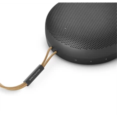 Bang & Olufsen 1734002 Beosound A1 2nd Gen hordozható fekete Bluetooth hangszoró