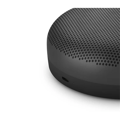 Bang & Olufsen 1734002 Beosound A1 2nd Gen hordozható fekete Bluetooth hangszoró