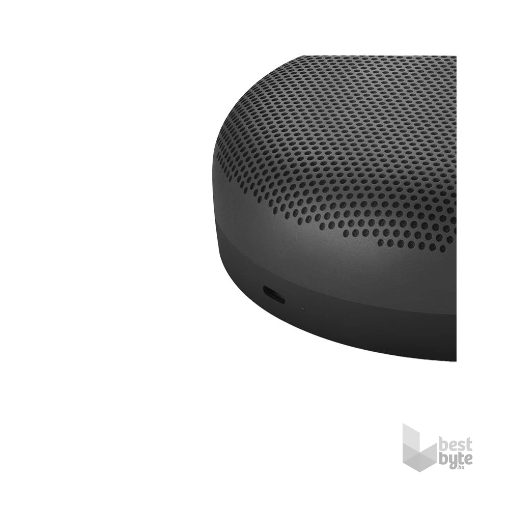 Bang & Olufsen 1734022 Beosound A1 2nd Gen hordozható fekete Bluetooth hangszoró