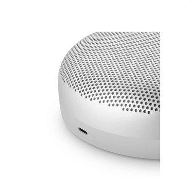 Bang & Olufsen 1736002 Beosound A1 3rd Gen Natural Aluminium On The Go Bluetooth hangszóró