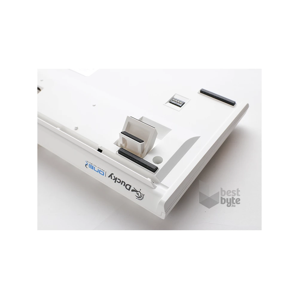 Billentyűzet Ducky ONE 2 RGB TKL MX Silent Red RGB LED Magyar (HU) Fehér