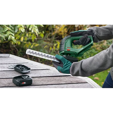 Bosch 0600857000 AdvancedShear 18V-10 akkumulátoros sövényvágó