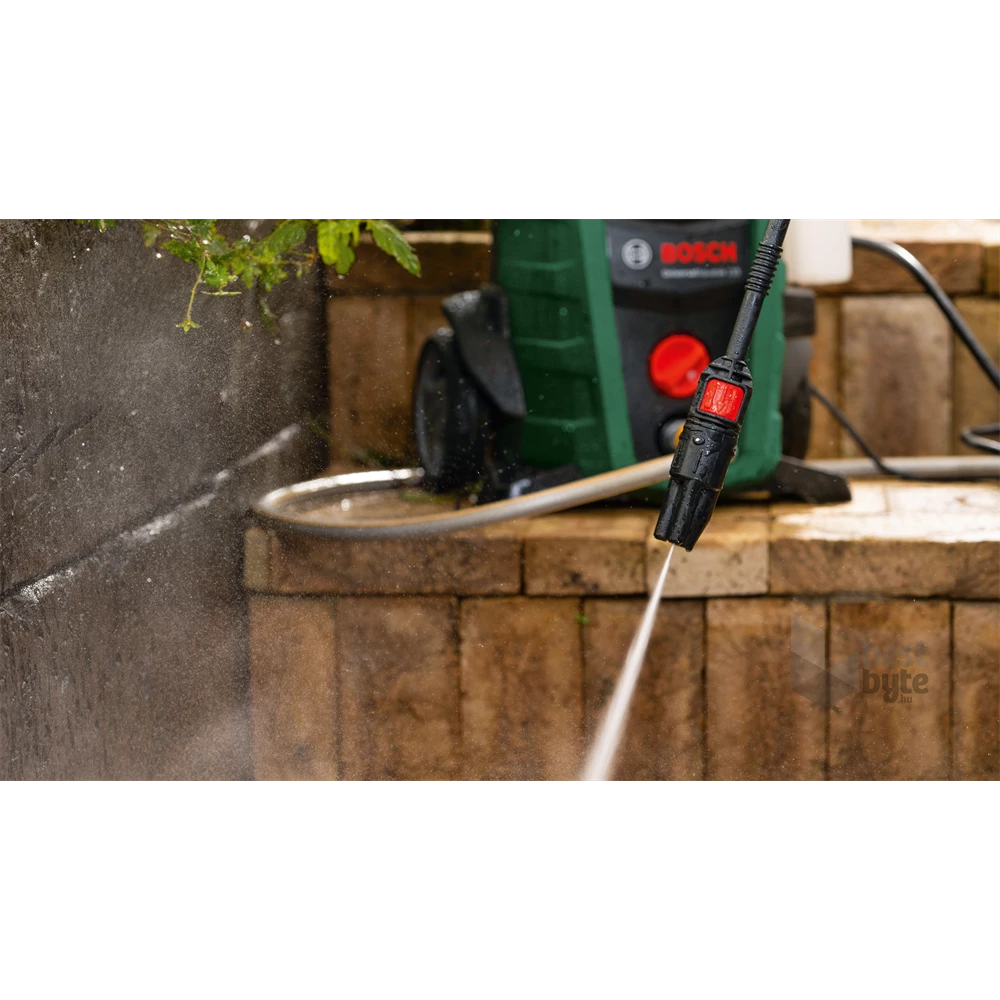 Bosch Universal Aquatak 130 magasnyomású mosó