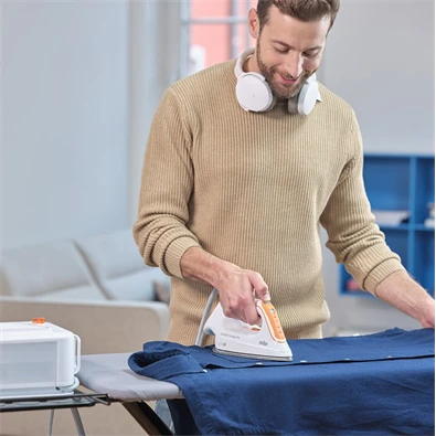 Braun IS2561WH fehér gőzállomás