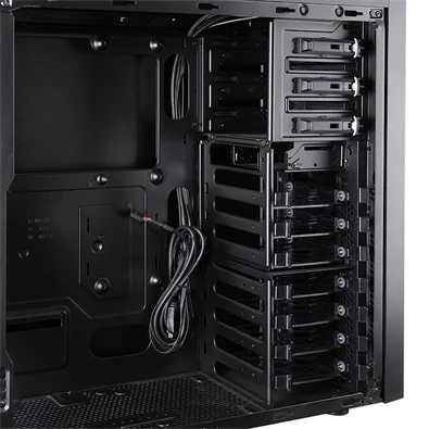 CHIEFTEC CW-01B-OP fekete (táp nélküli) ATX ház