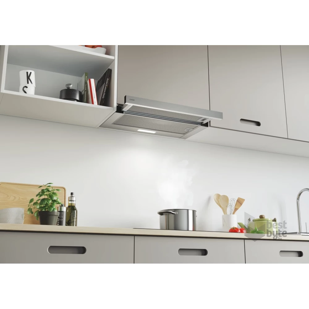 Candy CBT6130/3X ezüst, beépíthető, hagyományos, méret:60 cm, teleszkópos, zajszint:64 dB, páraelszívó