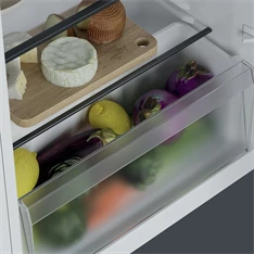 Candy CNOQ2S58EW fehér, egyajtós, Hűtő:110+14L, hűtőszekrény