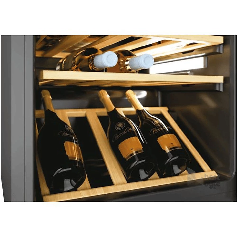 Candy CWC 200 EELW/NF fekete, Palack:81db, borhűtő