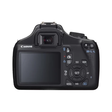 Canon EOS 1100D + EF-s 18-55 IS II  + DVD + accessories kit