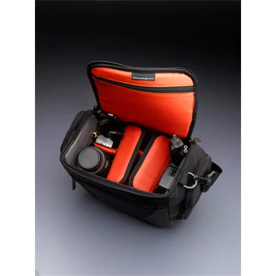 Case Logic DCB-307K fekete fenyképezőgép táska