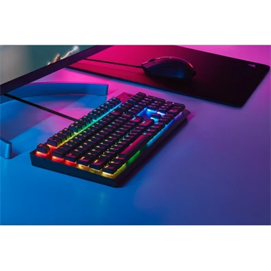 Corsair K60 RGB PRO CHERRY MX SPEED LOW PROFILE Mechanikus Gamer billentyűzet