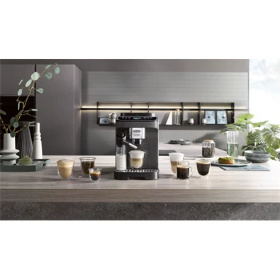 DeLonghi ECAM310.GB Magnifica Evo Next fekete automata kávéfőző