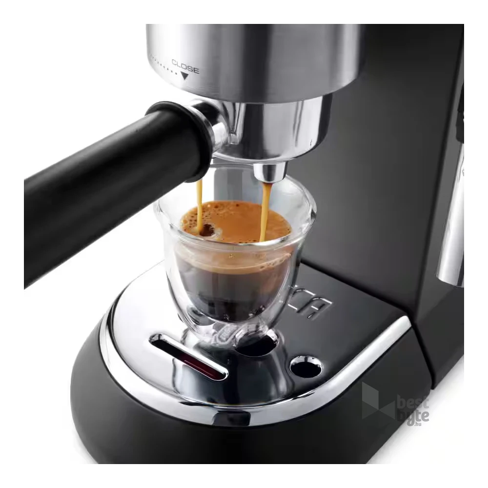DeLonghi EC 685.BK Dedica fekete espresso kávéfőző