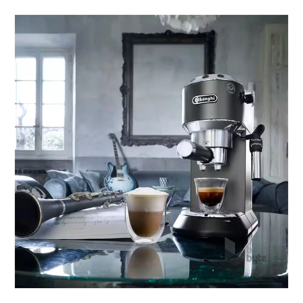 DeLonghi EC 685.BK Dedica fekete espresso kávéfőző