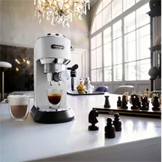 DeLonghi EC 685.W Dedica fehér espresso kávéfőző