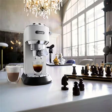 DeLonghi EC 685.W Dedica fehér espresso kávéfőző
