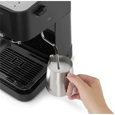 DeLonghi Stilosa EC230.BK fekete espresso kávéfőző (Újracsomagolt)