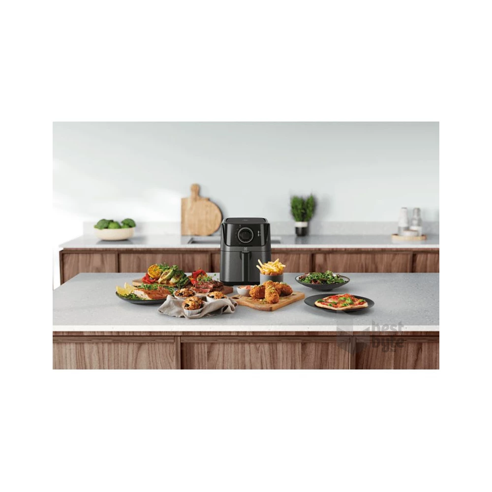 Electrolux E5AF1-4GB fekete 2,5 L forrólevegős sütő