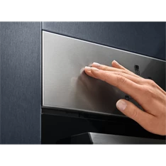 Electrolux EEC2400EOX inox beépíthető sütő