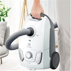 Electrolux EEG41IW EasyGo porzsákos porszívó