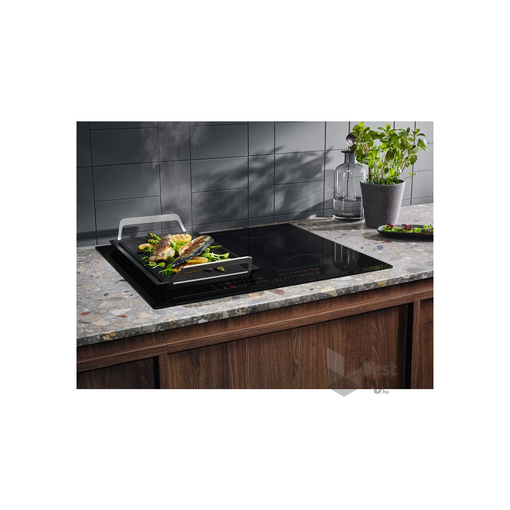 Electrolux EIV644 fekete, beépíthető, indukciós, főzőzóna: 4, beépíthető méret: 56cm, főzőlap