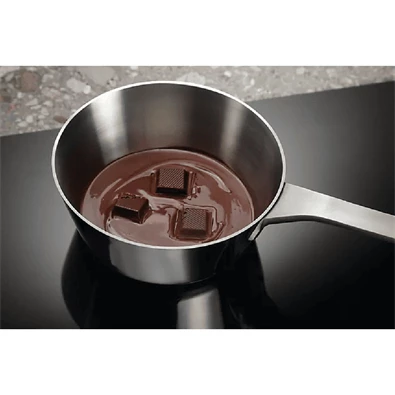 Electrolux EIV84550 fekete, beépíthető, indukciós, főzőzóna: 5, beépíthető méret: 75cm, főzőlap
