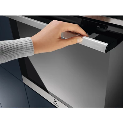 Electrolux EOB9S31WX inox beépíthető gőzsütő