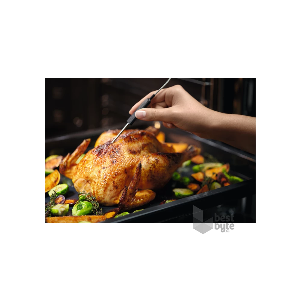 Electrolux EOE7P31X fekete, beépíthető, sütőtér: 72L, grill, légkeverés, pirolitikus, sütő