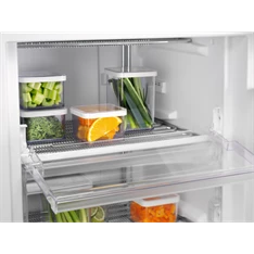 Electrolux LUT1AE32W fehér, Hűtő:L, Fagyasztó:214L, fagyasztószekrény