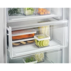Electrolux LUT1AE32W fehér, Hűtő:L, Fagyasztó:214L, fagyasztószekrény