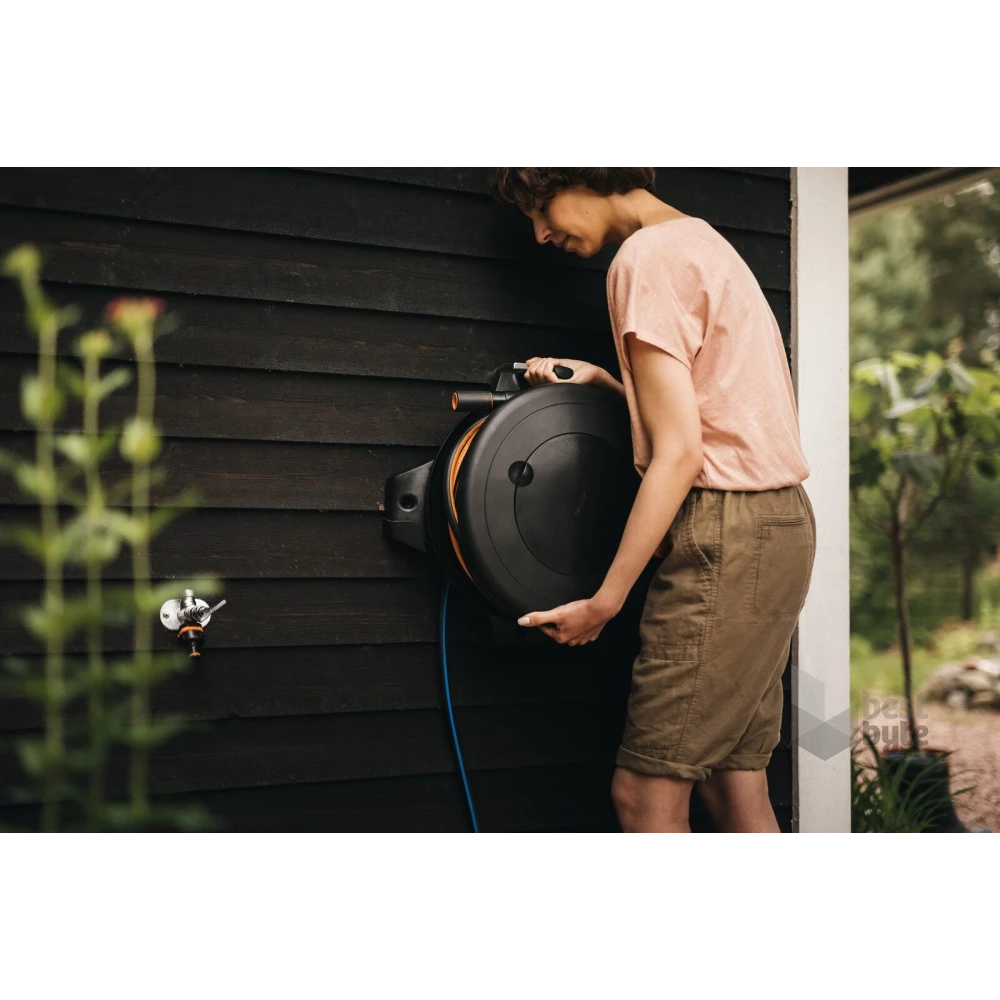 Fiskars 1057238 Solid M 20 m tömlővel tömlőkocsi