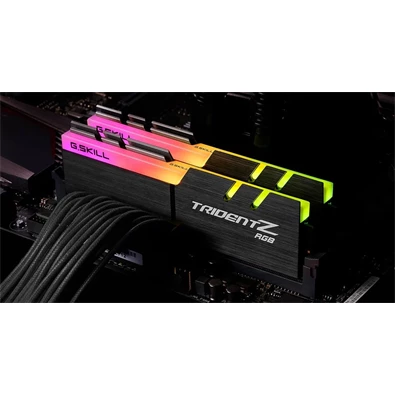 G.Skill 32GB 4600MHz DDR-4 Trident Z RGB Intel XMP (Kit! 2db 16GB) (F4-4600C19D-32GTZR) memória