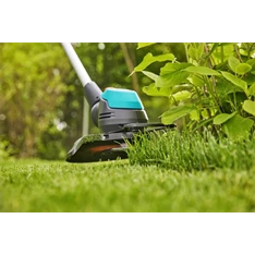 Gardena EasyCut 23/18V P4A akkumulátoros fűszegélynyíró