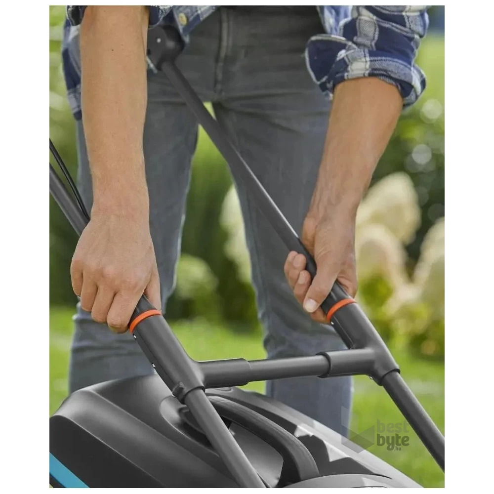 Gardena PowerMax 37/36V P4A akkumulátoros fűnyíró akkumulátor nélkül