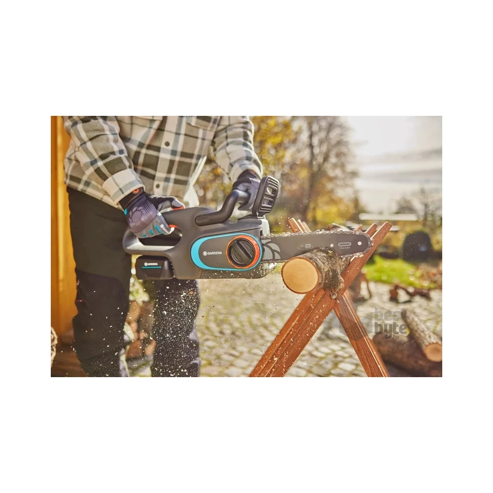 Gardena PowerSaw Akkumulátoros láncfűrész 250/18V akkumulátor nélkül