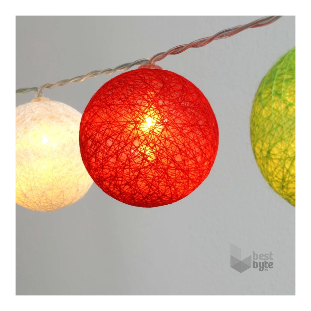 Gömb alakú 6cm/színes fonott/3m/piros-fehér-zöld/20db LED-es/USB-s fénydekoráció