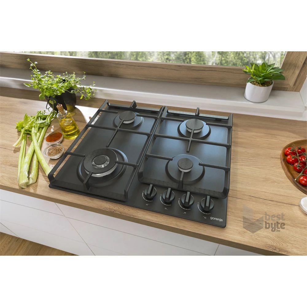 Gorenje GW641BFB fekete, beépíthető, gáz, főzőzóna: 3 +1 wok égőfej, beépíthető méret: 56cm, főzőlap