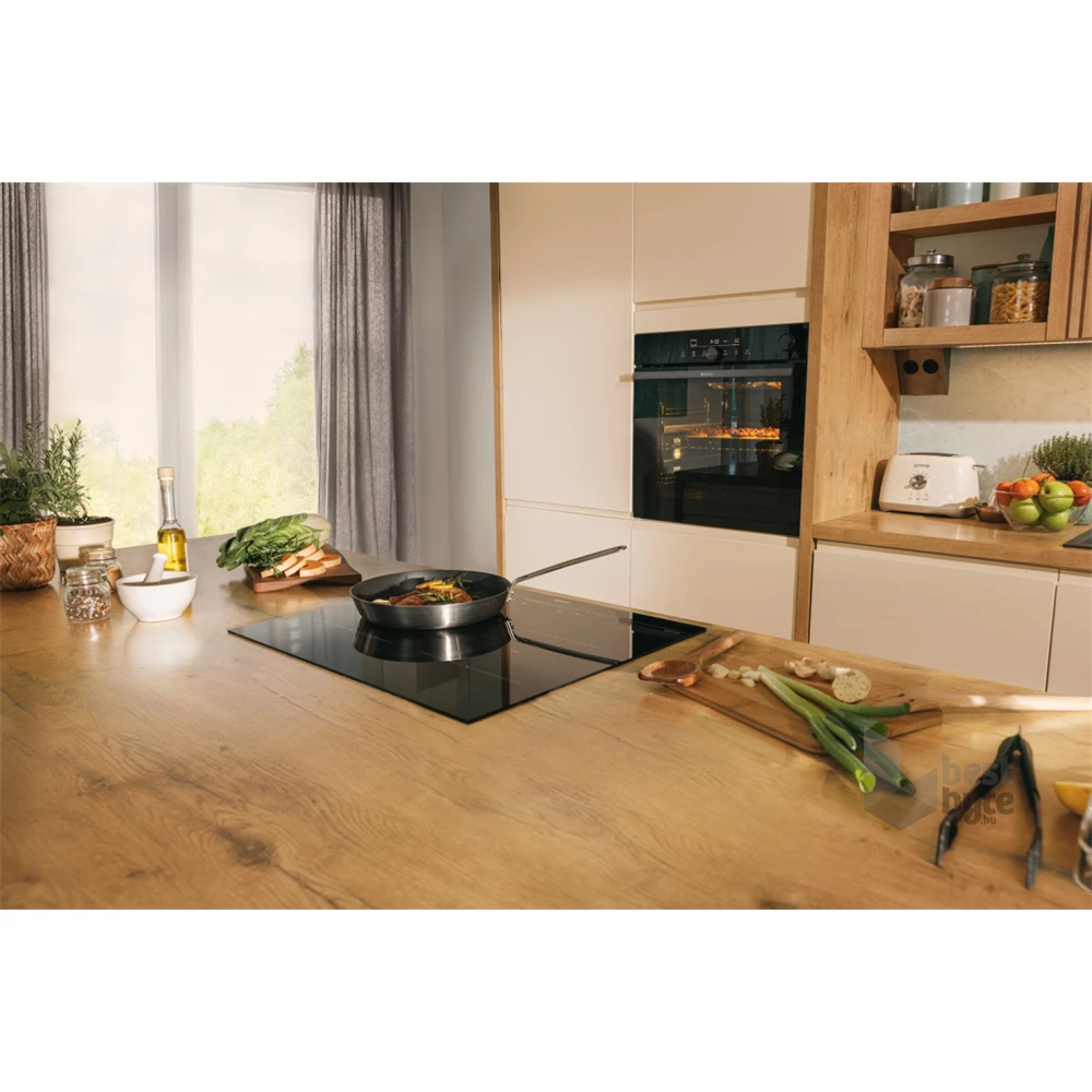 Gorenje ISC 645 BSC fekete, beépíthető, indukciós, főzőzóna: 4, beépíthető méret: 56cm, főzőlap