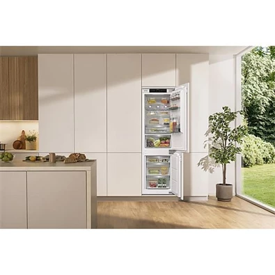 Gorenje NRKI517E62WF fehér, alulfagyasztós, beépíthető, Hűtő:176L, Fagyasztó:76L, No frost hűtőszekrény