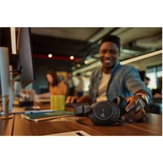 HP Poly Voyager Surround80 fekete vezeték nélküli fejhallgató +  USB-C/A adapter