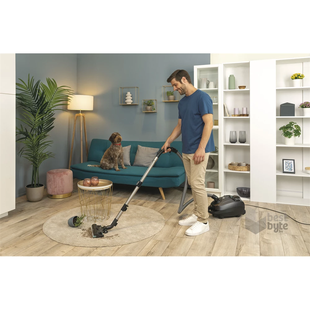 Hoover HE321PAF 011 porzsákos porszívó