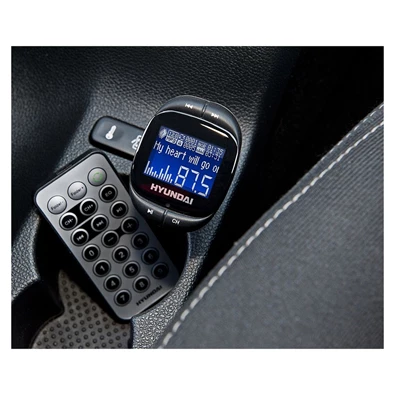 Hyundai HYUFMT350CHARGE FM transmitter