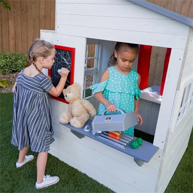 KidKraft modern fa kerti játszóház