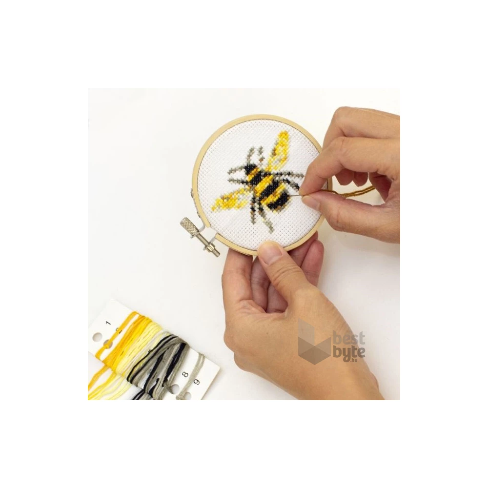 Kikkerland GG256 mini keresztszemes hímzés készlet - méhek